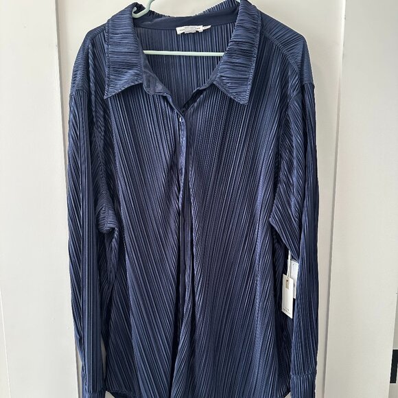 Good American | Navy Blue Plisse Buttondown Shirt | Size 7/8 - NWT - Picture 1 of 6